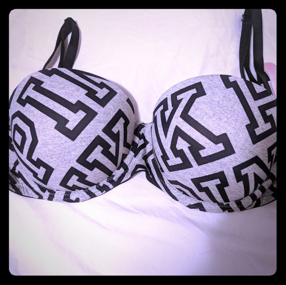 PINK Victoria's Secret Bra 36C